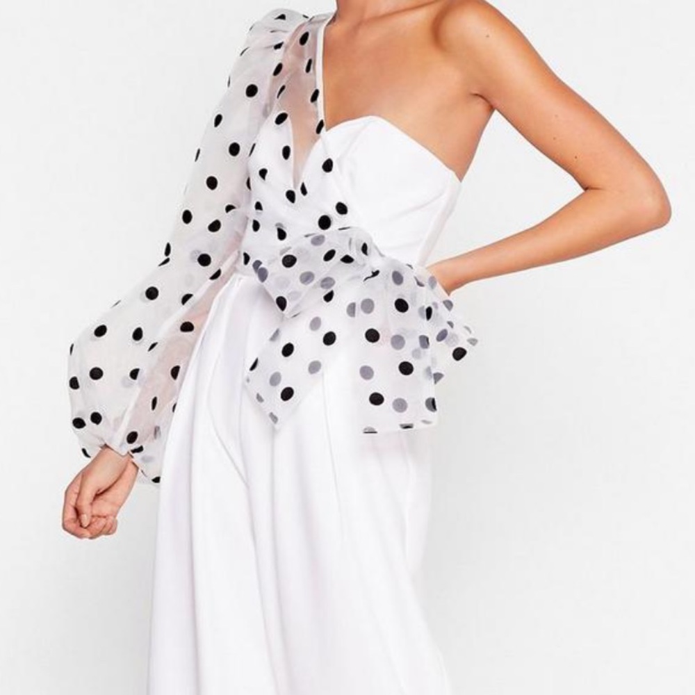 White polka dot single sleeve jumpsuit